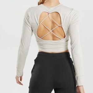 super cute gymshark top with open back